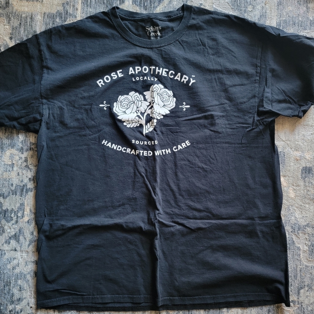 Women's XL Schitts Creek Rose Apothecary Black Shirt